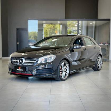 MERCEDES-BENZ A 250 2.0 SPORT TURBO GASOLINA 4P AUTOMATIZADO